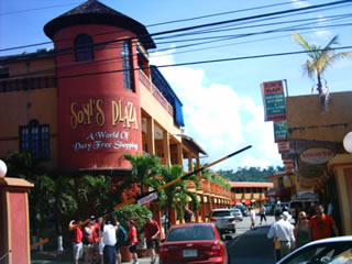 Ocho Rios Shopping Center